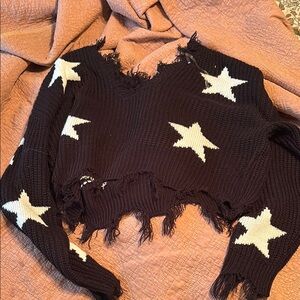 Frayed Star Sweater - Black and White